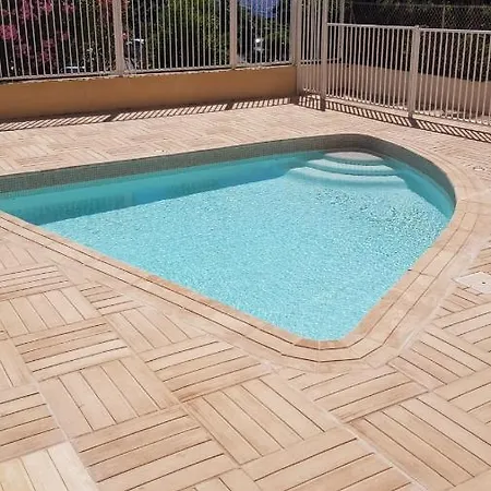 Nice 52 M With Terrace At 4mn From The Beach شقة *